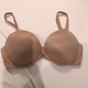 VS Tan Body by Victoria Push Up Bra
